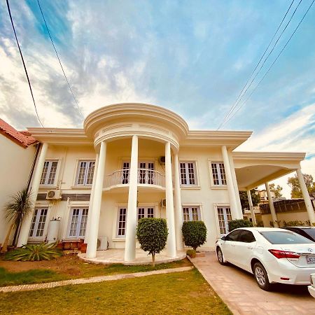 Shelton'S Rezidor House Hotell Peshawar Eksteriør bilde