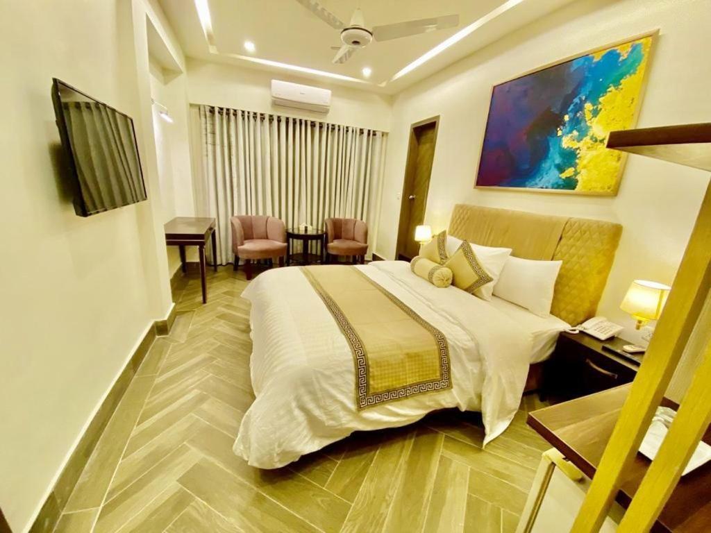Shelton'S Rezidor House Hotell Peshawar Eksteriør bilde